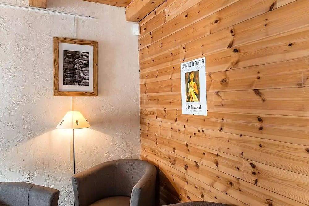 Entire apartment, Apartment 3 Rooms Duplex 8 People in Abriès-Ristolas, Queyras