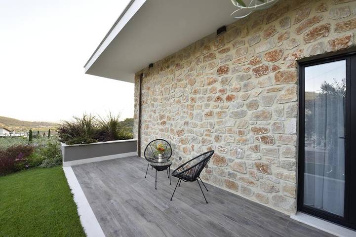 Location de vacances pour 3 personnes, avec sauna ainsi que jacuzzi et jardin, adapté aux familles à Fondi - 4