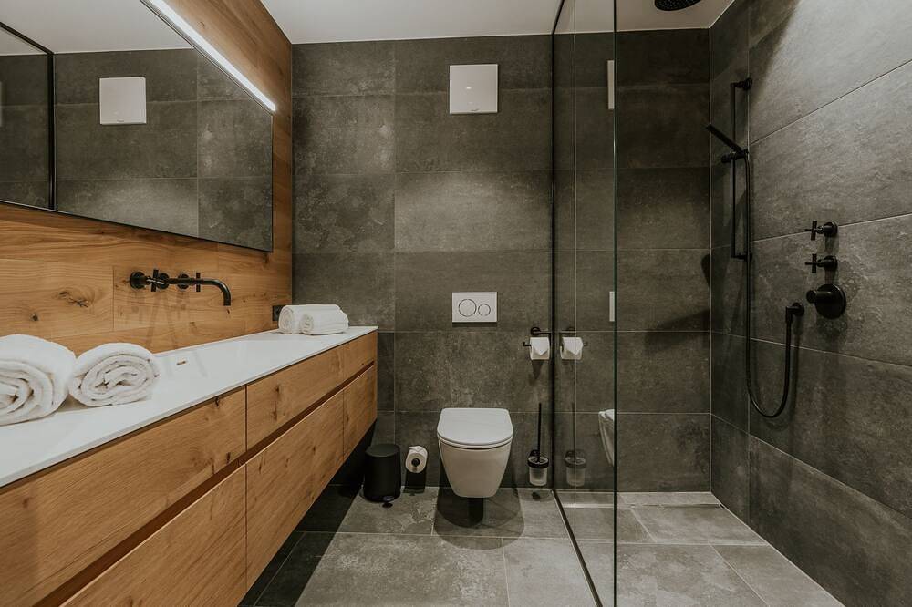 Geheel appartement, Almrausch Boutiquechalet - Apartment Top 1 in Lech, Arlbergpas