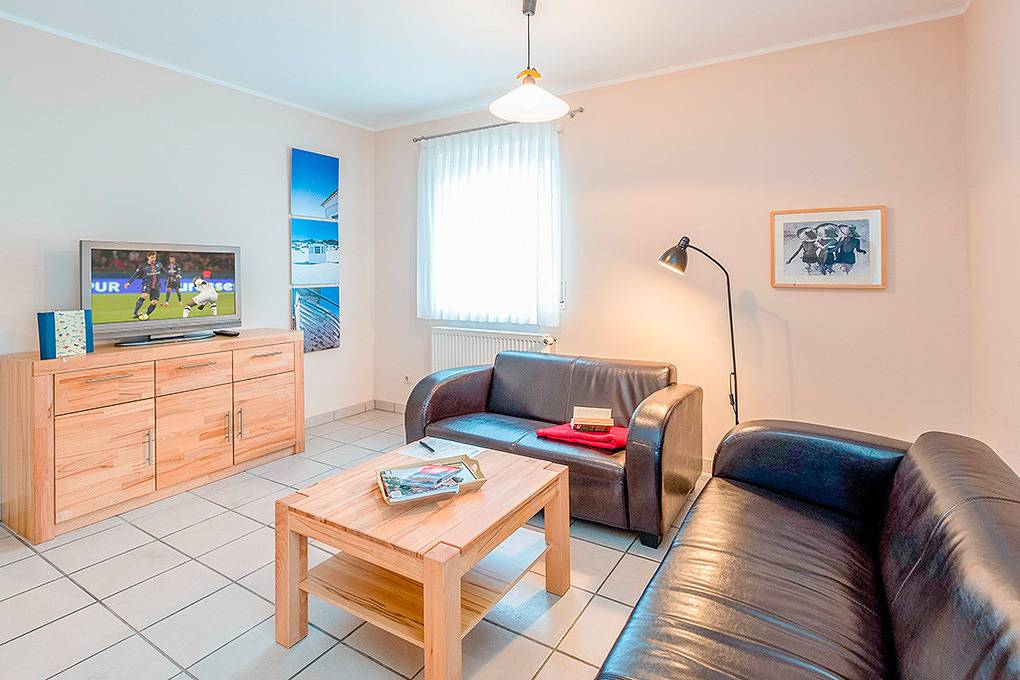 Ganze Ferienwohnung, D 067.3303 - Haus 1 Darßer Weg, Fewo Nr. 3 in Ostseebad Zingst, Zingst