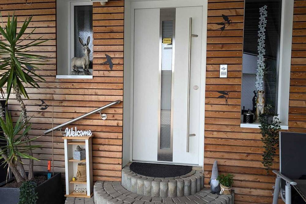 Ganze Wohnung, Schwalbennest Eg rechts in Hohenhaslach, Sachsenheim