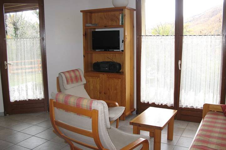 Appartement entier, Appartement très lumineux en rez de jardin, in Saint-Chaffrey, Serre Chevalier