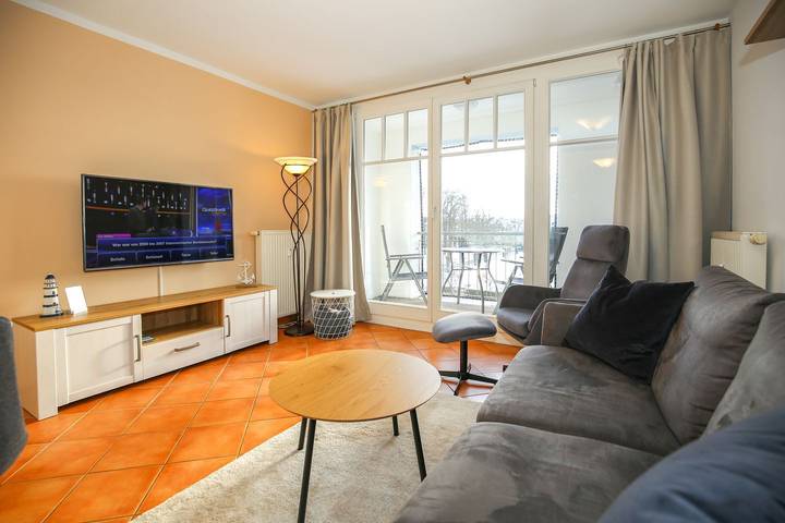 Ganze Wohnung, Gemütliche 2-Zimmer-Wohnung mit Balkon, strandnah & hundefreundlich in Kühlungsborn Weststrand, Kühlungsborn