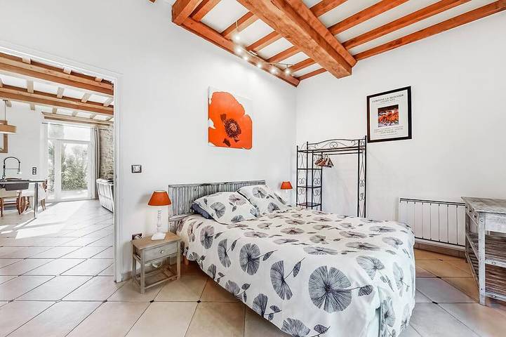 Location de vacances pour 6 personnes, avec jardin et sauna à Rubercy - 4