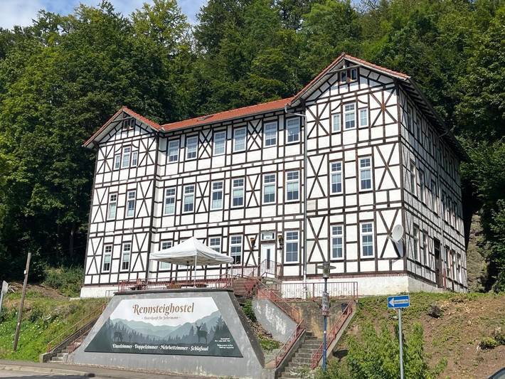 Hostel für 10 Personen, mit Ausblick und Terrasse in Ruhla