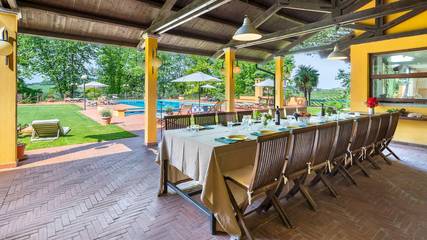 Villa per 17 Persone in Fontanile, Provincia d'Asti, Foto 1