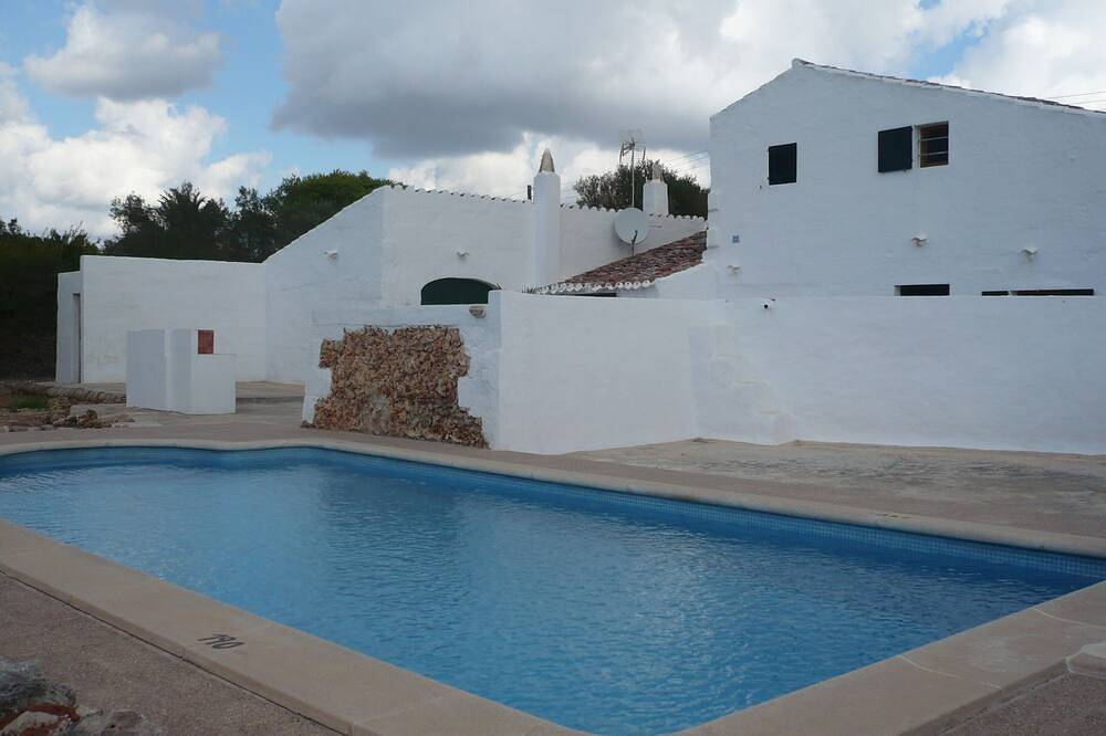 Maison De Campagne Avec Piscine À Menorque Idéales Familles Avec Enfants Près De Mahon in llucmacanes, Mahón