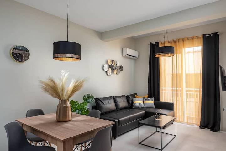 Vakantieappartement voor 4 personen, met balkon in Rhodos Stad