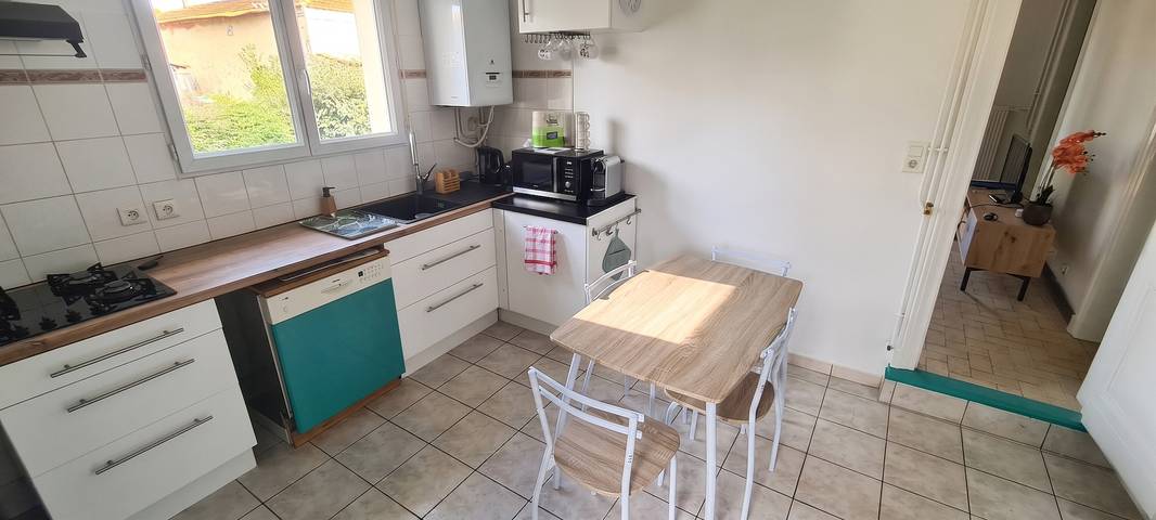 Location de vacances pour 4 personnes, avec jardin et terrasse à Gujan-Mestras - 3