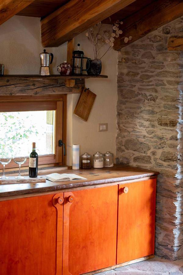 Gîte pour 6 personnes, avec terrasse ainsi que jardin et vue à Marmora - 3