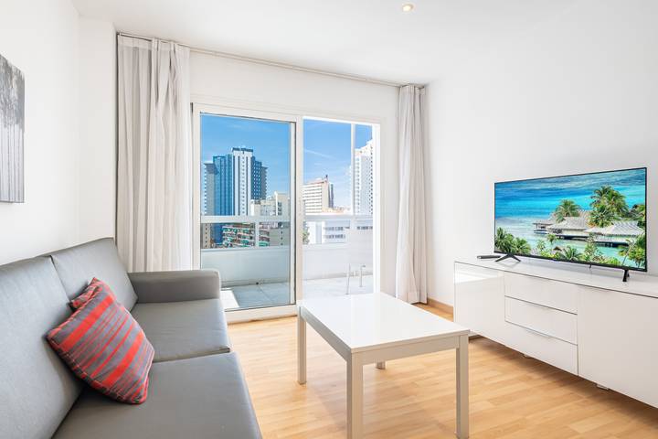 Appart’hôtel pour 3 personnes, avec terrasse à Benidorm
