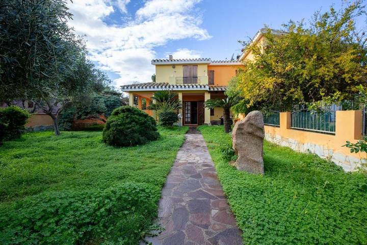 Casa vacanza per 5 persone, con giardino e panorama - 1