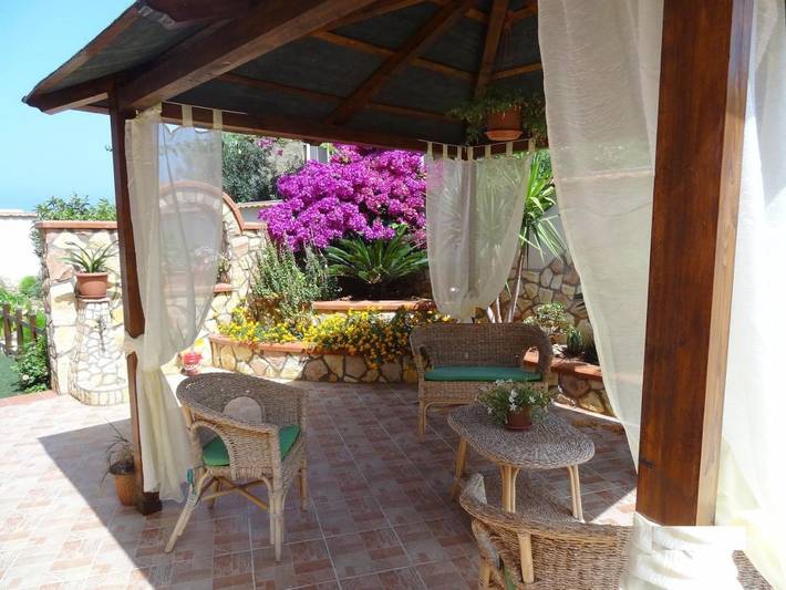 Chambre d’hôte pour 2 personnes, avec jardin, animaux acceptés à Erice - 3