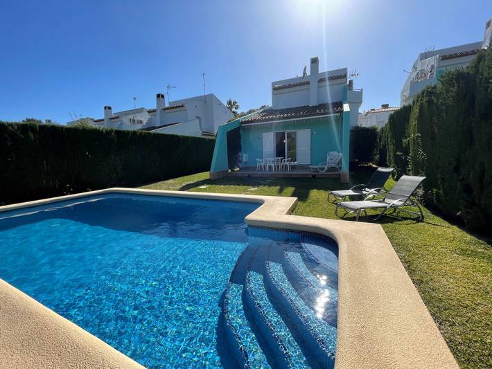 Casa rural para 6 personas, con balcón además de jardín y vistas en Pedreguer - 2