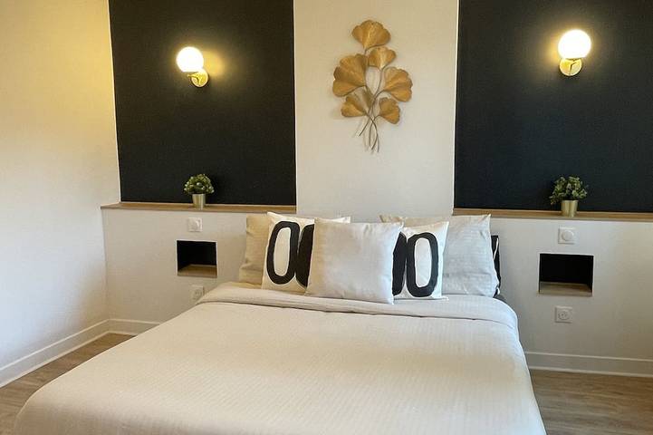 Ganze Wohnung, L'Appartement Bleu - Cosy apartment - Heart of town in Douai, Département Nord