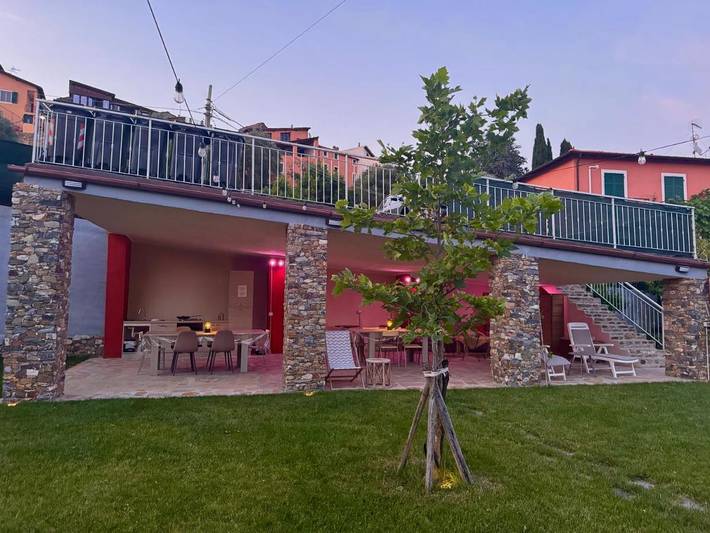 Location de vacances pour 4 personnes, avec vue ainsi que piscine et jardin à Villanova d'Albenga - 4