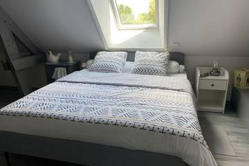 Chambre D’hôte pour 5 Personnes dans Montreuil-le-Henri, Sarthe, Photo 1