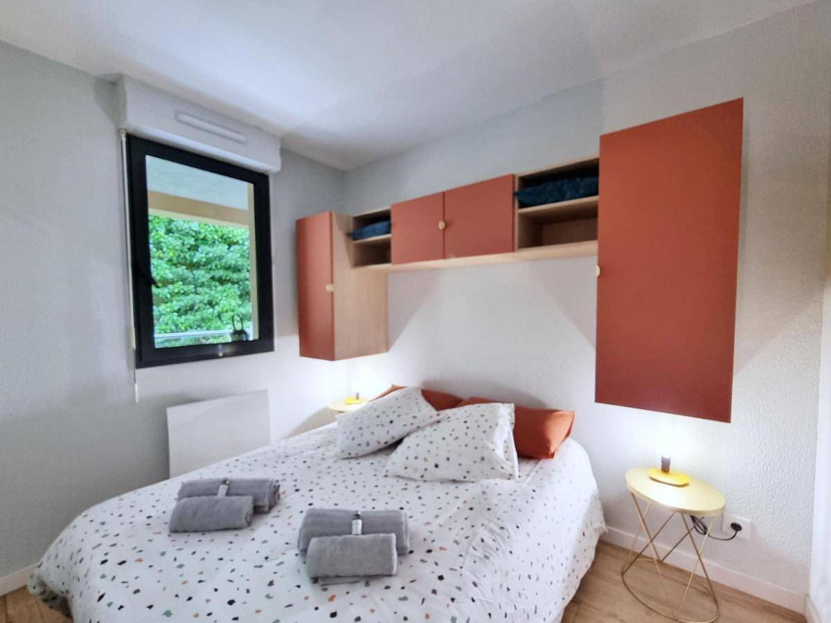 Appartement entier, Two-Bedroom Apartment in Cahors, Quercy