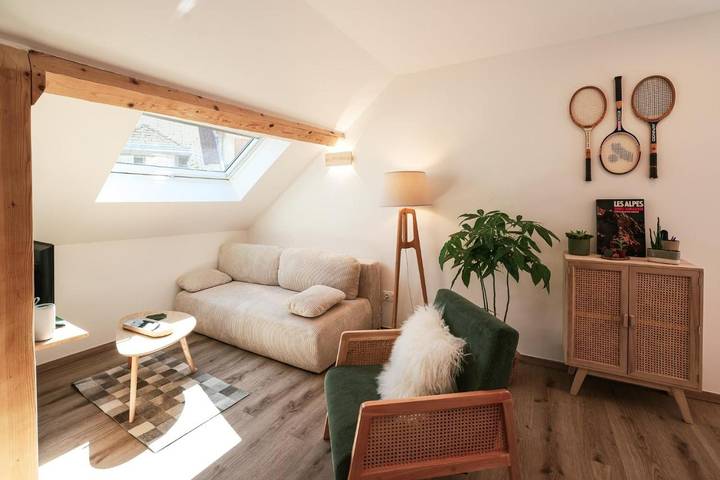 Gîte pour 2 personnes, avec vue et terrasse dans Cinema Le Rex Villard De Lans