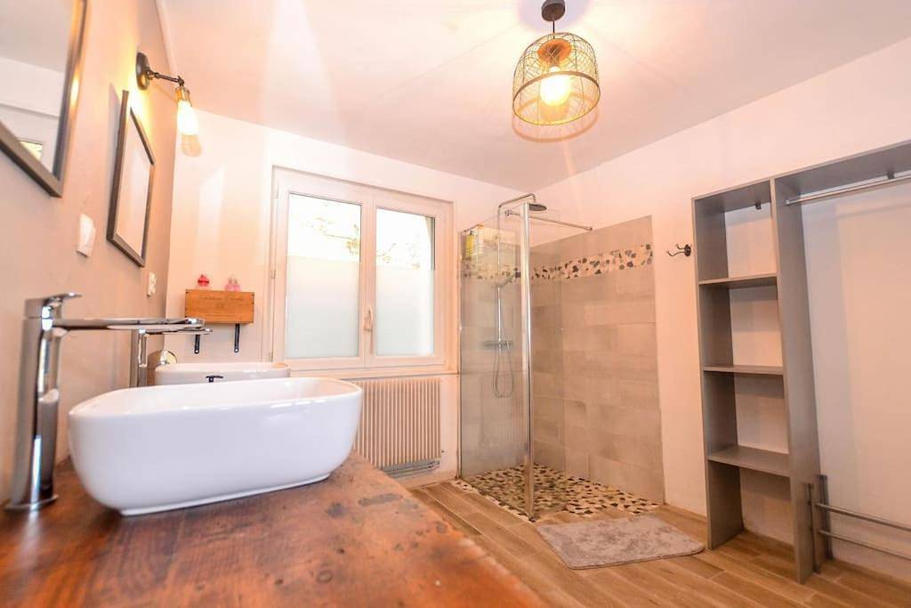 Appartement entier, One-Bedroom Apartment in Saint-Valery-sur-Somme, Région d'Abbeville