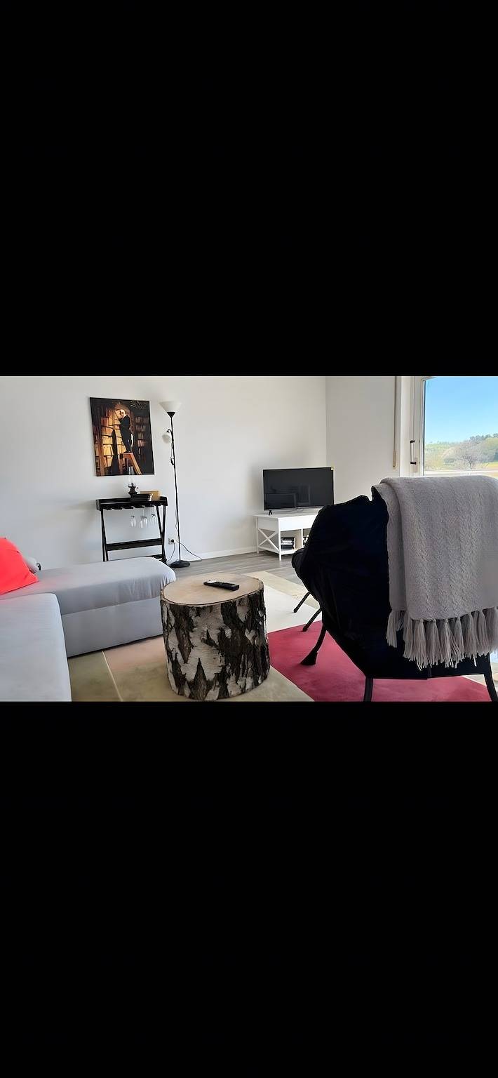 Ganze Wohnung, Ferienwohnung '2 Zimmer Wohnung' mit Bergblick, Gemeinschaftsterrasse und WLAN in Botnang, Stuttgart