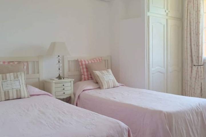 Location de vacances pour 9 personnes, avec jardin et jacuzzi dans Cabasson - 3