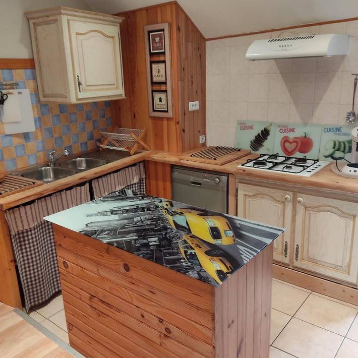 Location de vacances pour 6 personnes, avec jardin et sauna à Châteauneuf-de-Randon - 4