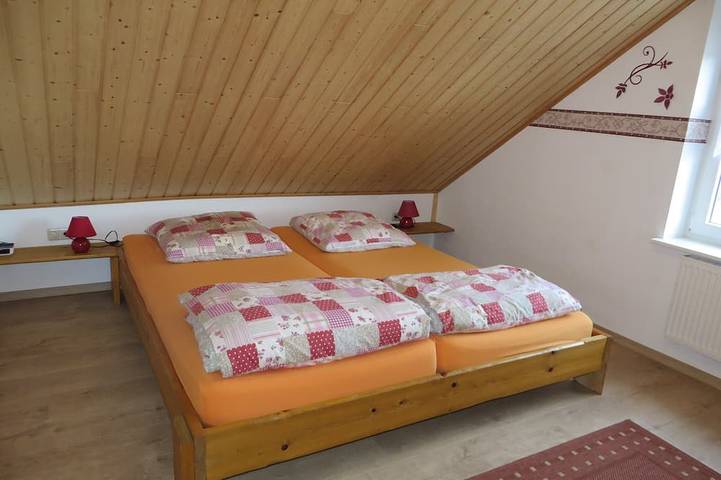 Ferienhaus für 6 Personen, mit Terrasse und Garten sowie Sauna in Timmel - 4