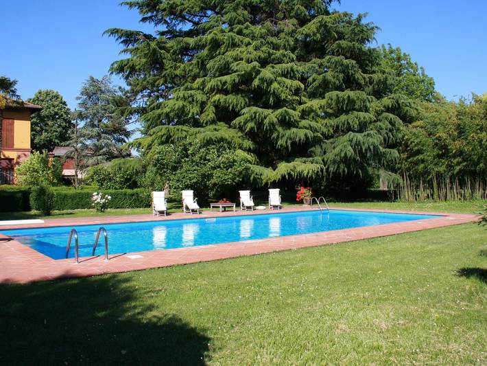 Casa vacanza per 6 persone, con Piscina a Cotignola