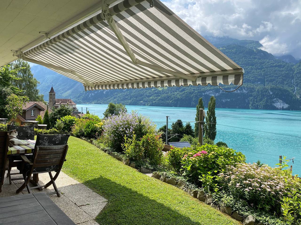 Ganze Ferienwohnung, Chalet "Studio Brienz am See" in Brienz, Berner Oberland