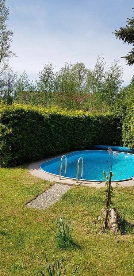 Ferienhaus für 6 Personen, mit Terrasse und Garten sowie Pool und Ausblick in Löbau - 3