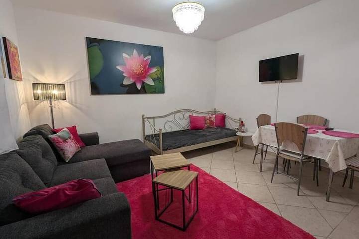 Ganze Wohnung, Express To Go Apartment in Szeged, Kleingebiet Szegedin
