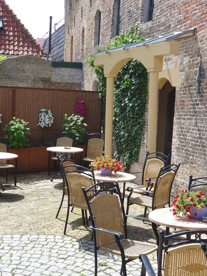 Hotel voor 2 personen, with Terras and Tuin as well as Uitzicht in Harlingen