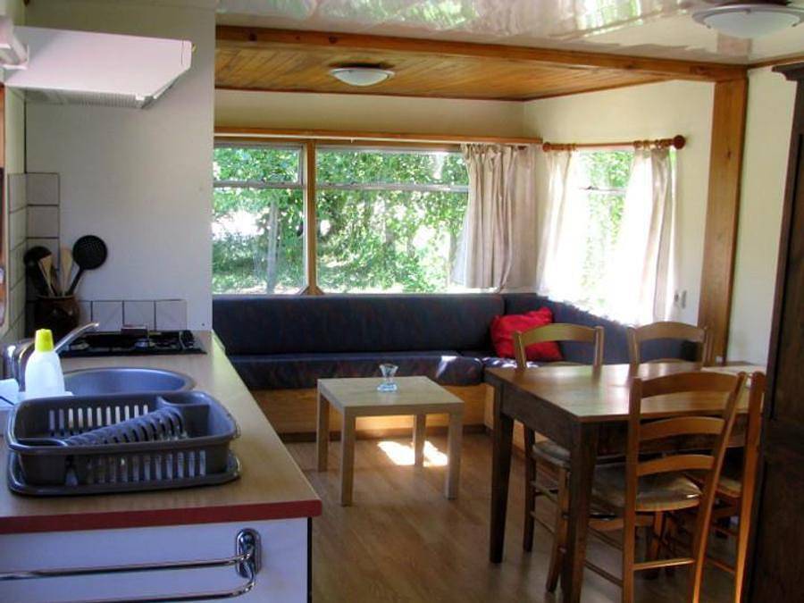 Camping Naturiste Le Champ de Guiral - Wohnwagen 2 personen - Ohne Sanitäranlagen in Anglars-Nozac, Quercy