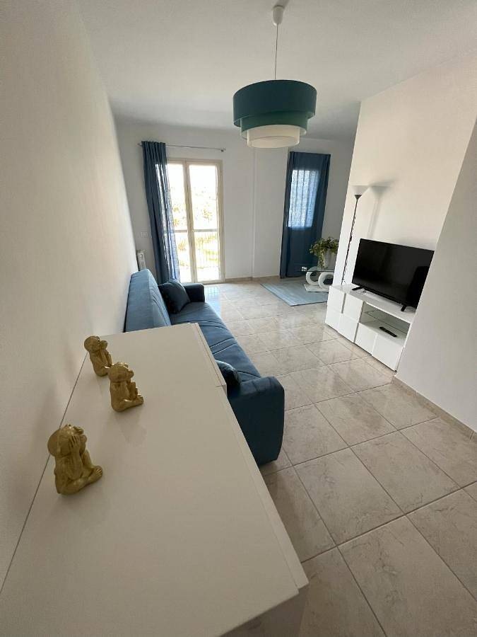 Two-Bedroom House in Paternò, Catania e dintorni