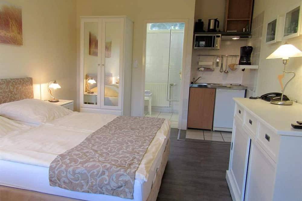 Ganze Wohnung, Ferienwohnung 4 - Altes Schulhaus in Bad Schwartau, Ostholstein