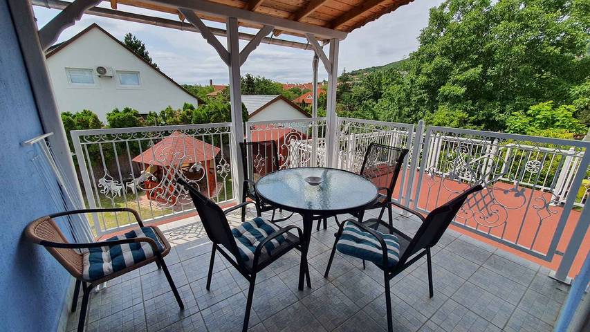 Ferienwohnung für 5 Personen, mit Garten und Balkon in Balatonfüred - 4