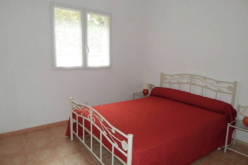 Appartement entier, Apartment 700 m from the beach 4/5 people in Pinarellu, Zonza