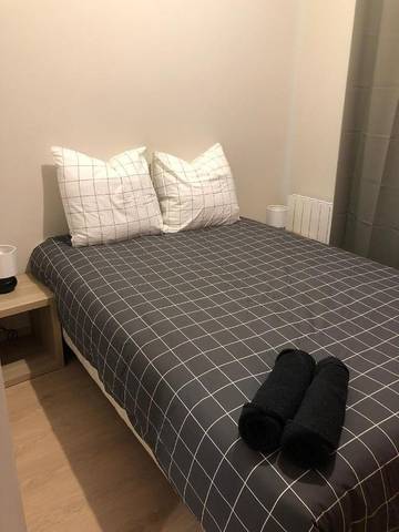 Gîte pour 6 personnes, avec terrasse dans Office De Tourisme De Royat Chamalieres