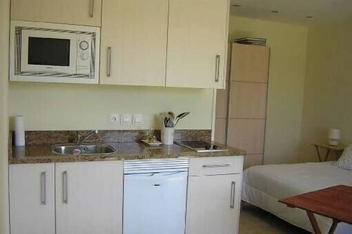 Location de vacances pour 2 personnes, avec jardin et jacuzzi, animaux acceptés à Escos - 3