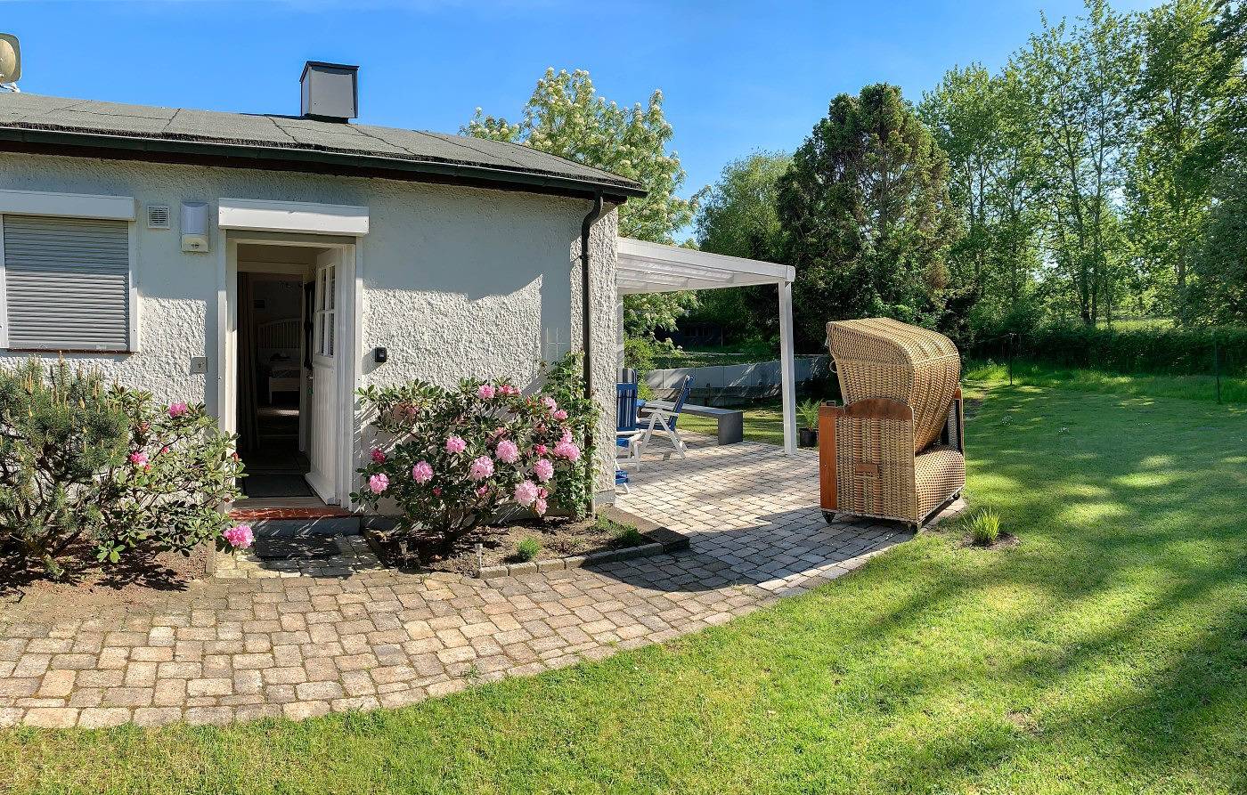Ferienbungalow Kleine Hummelkate - Scharbeutz in Scharbeutz, Ostholstein