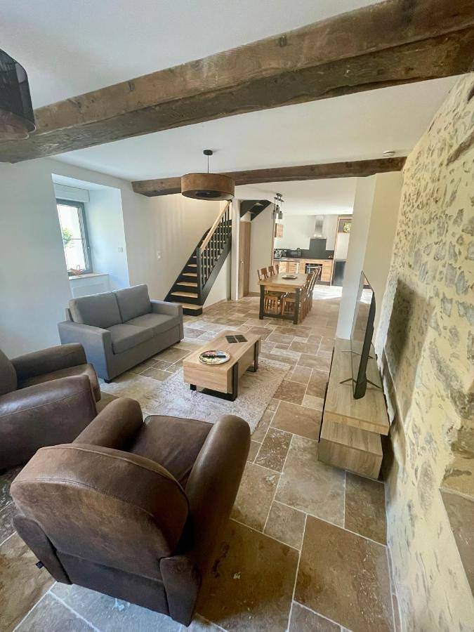 Location de vacances pour 5 personnes, avec terrasse dans Ruillé-Froid-Fonds