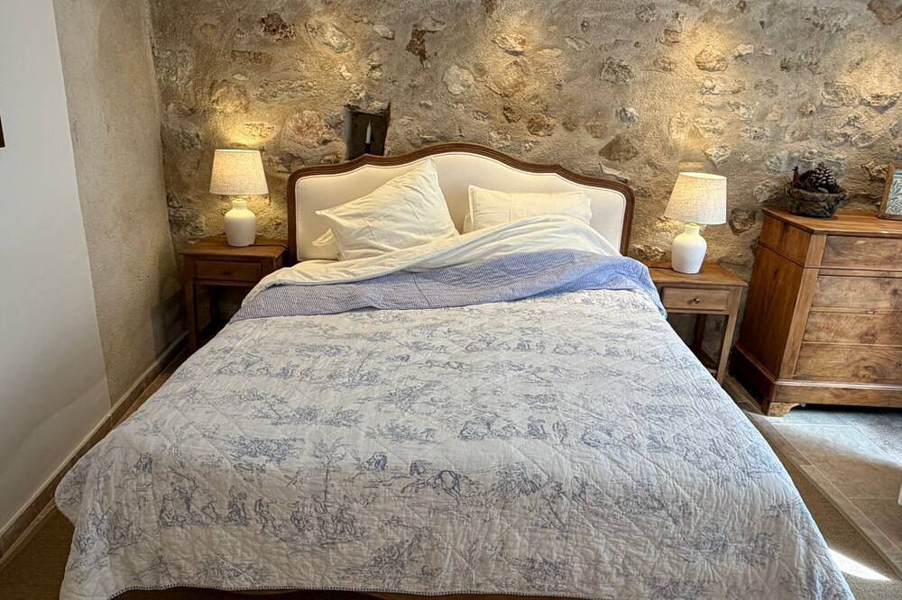Appartement entier, Fabuleux appartement château du 12ème siècle en Provence in Bargemon, Région de Draguignan