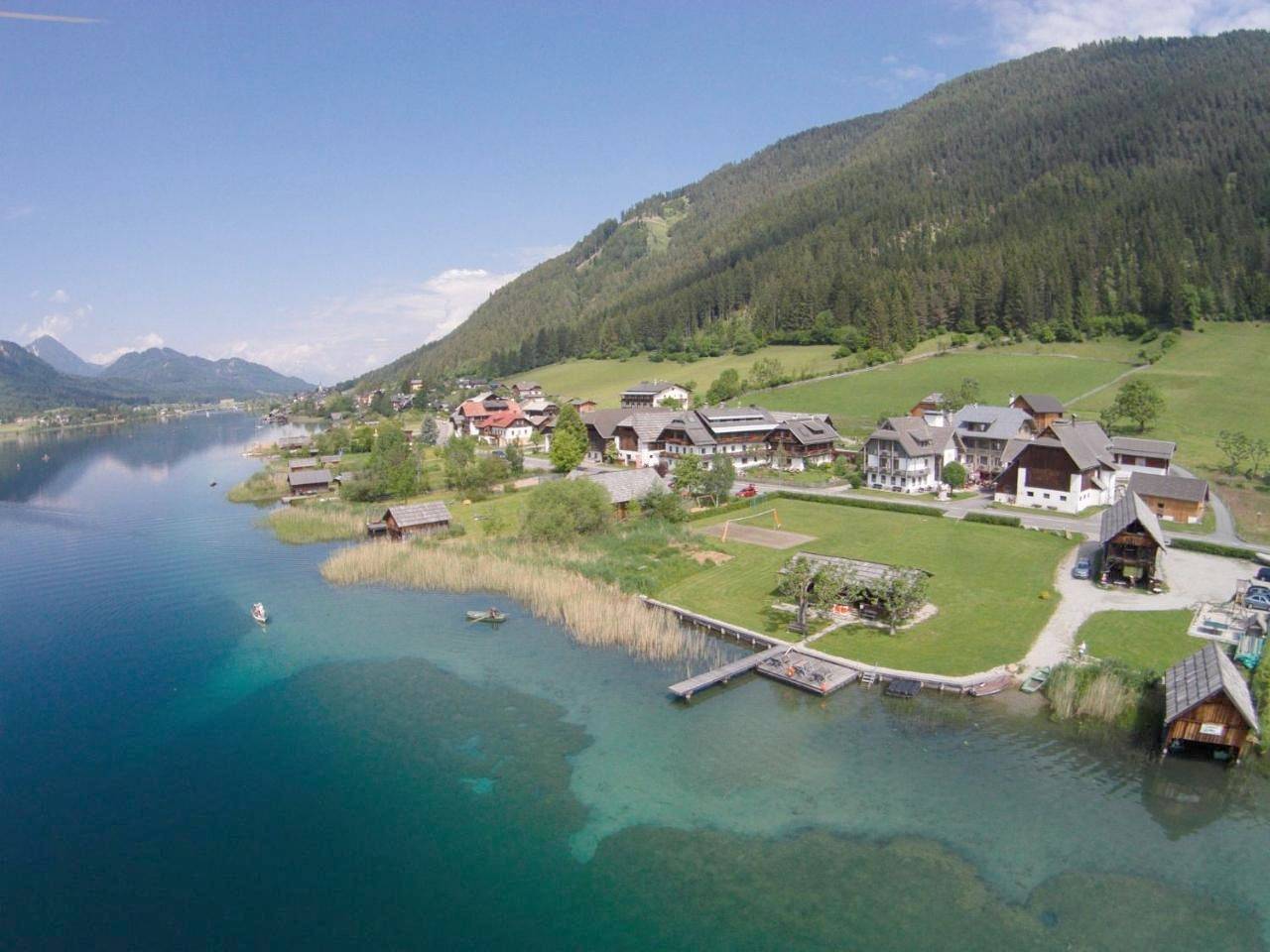 Double Room in Gailtaler Alpen, Weissensee