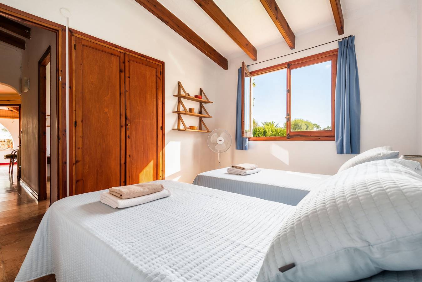 Chalet Pons Bosch in Cala Blanca, Ciutadella