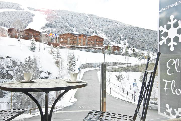 Holiday apartment for 6 people, with balcony - 1