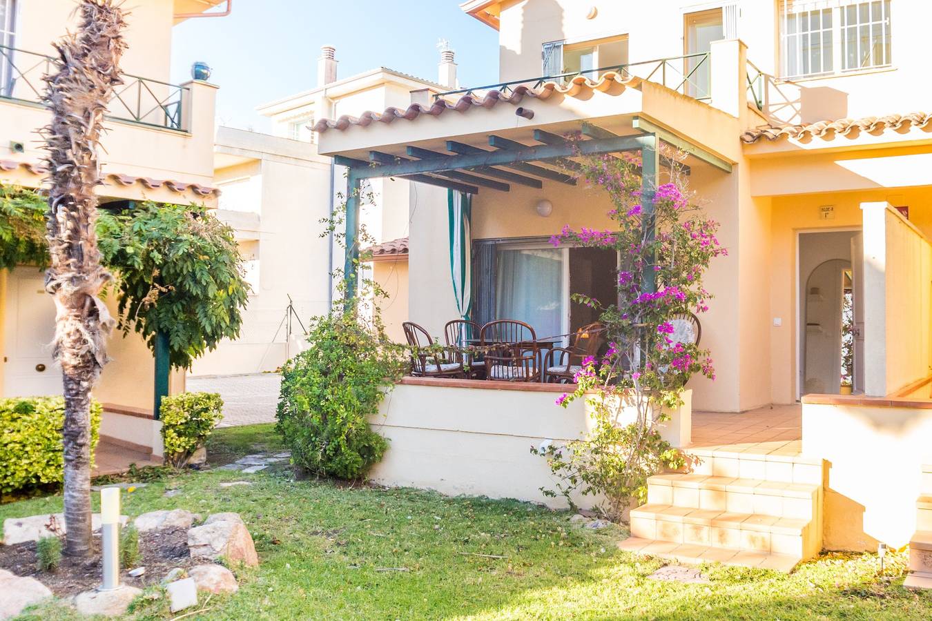 Ferienhaus 'La Calma' mit Gemeinschaftspool, Privatterrasse und Wlan in Platja d'Aro, Costa Brava