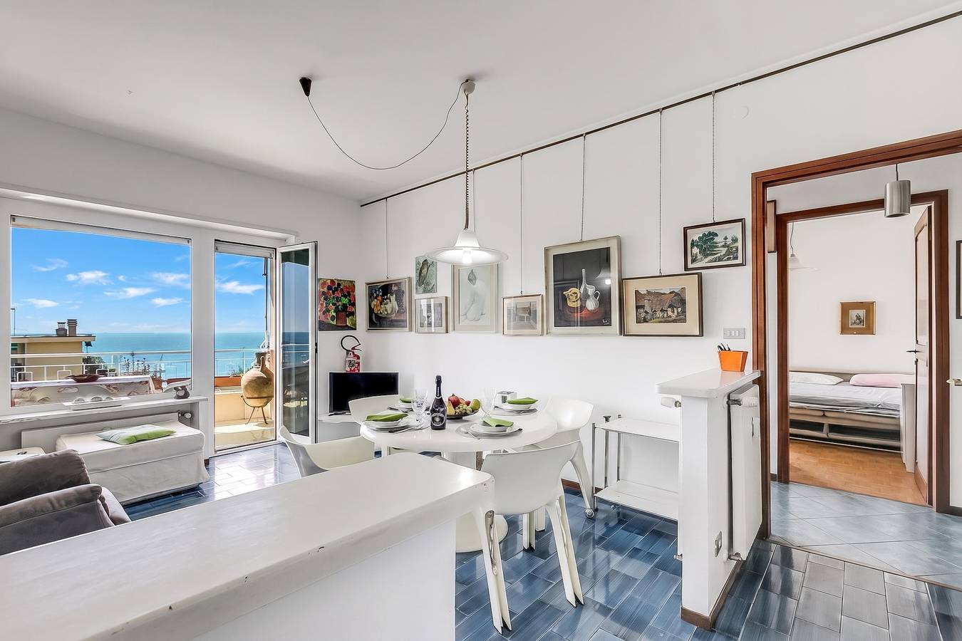 Appartement entier, Owl House, Sea-View Terrace Apt in Sanremo in San Remo, Commune de Sanremo