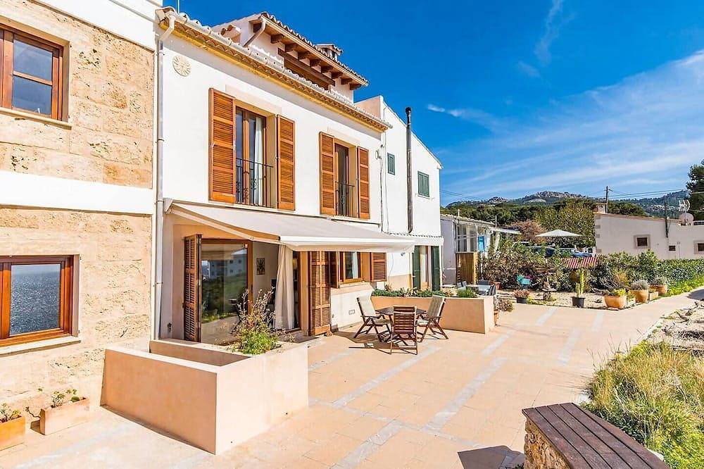 Casita Marinera Sant Elm by Mallorca Infinity in Sant Elm, Andrach