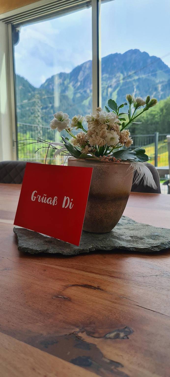 Location de vacances pour 10 personnes, avec Balcon et Terrasse ainsi que Jardin et Vue dans Partenen